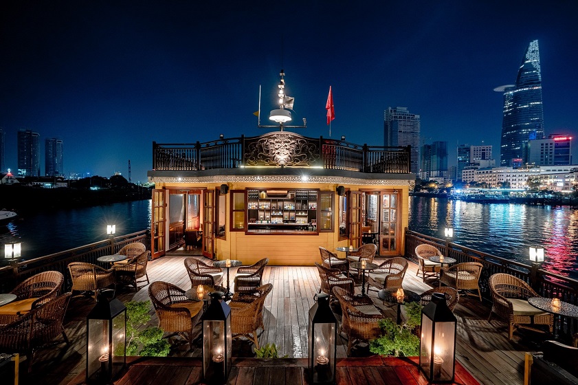 A Saigon dinner cruise