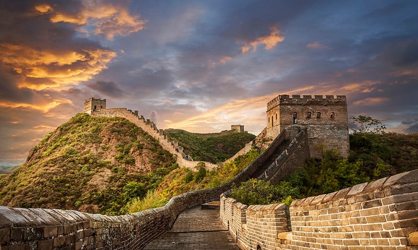April attracts visitors to China with stunning landscapes