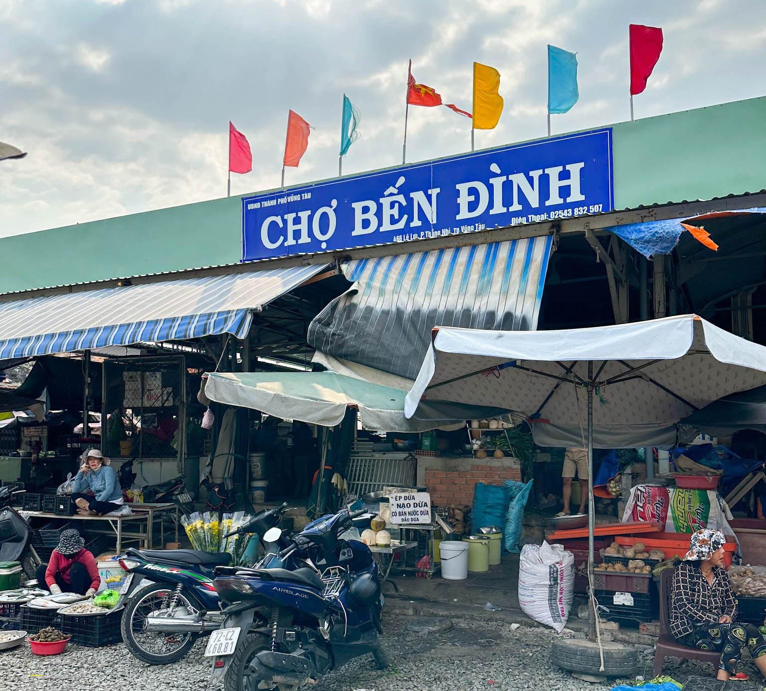 Ben Dinh Market is a highlight when exploring Vung Tau markets