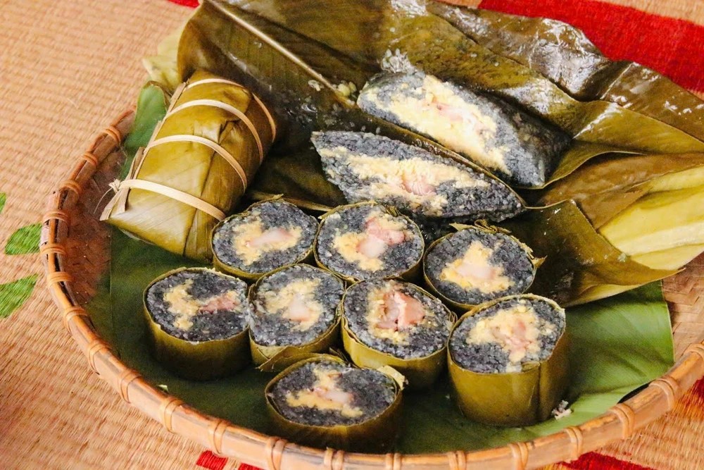 Black Chung cake in sapa