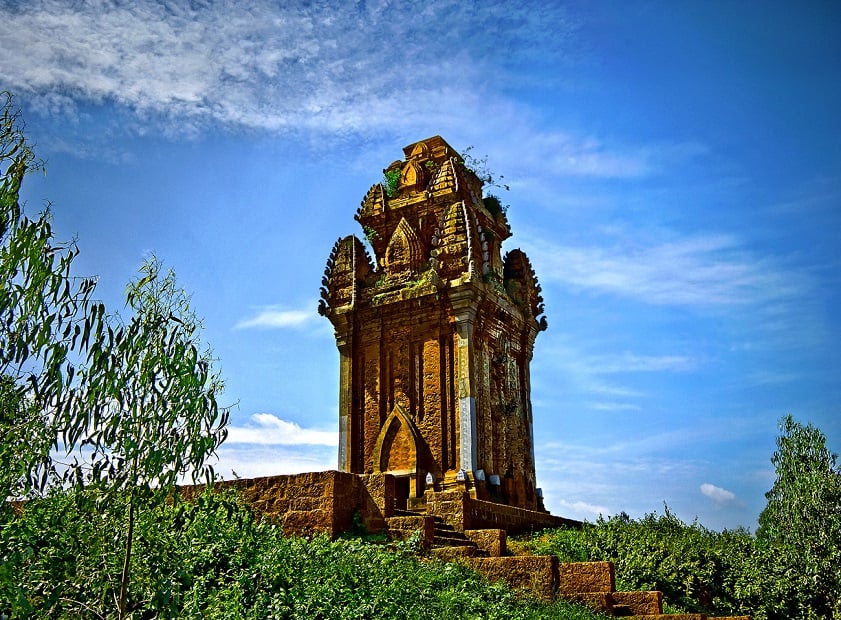 Canh Tien Tower