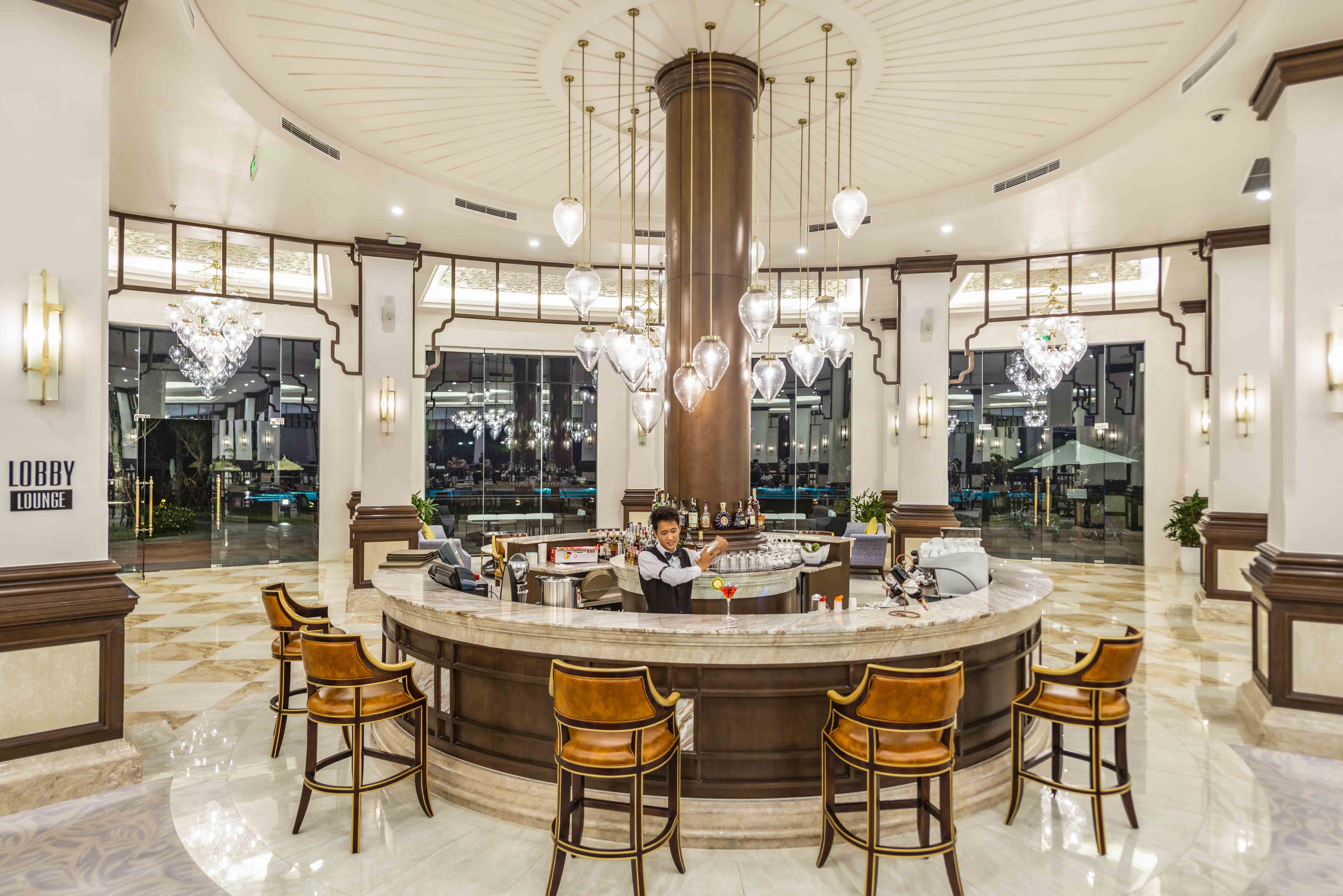 Elyxr Café