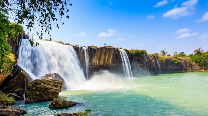 Dray Nur Waterfall