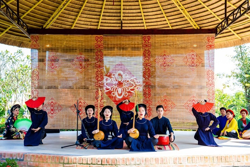 Embrace Vietnamese heritage at VinWonders Nam Hoi An