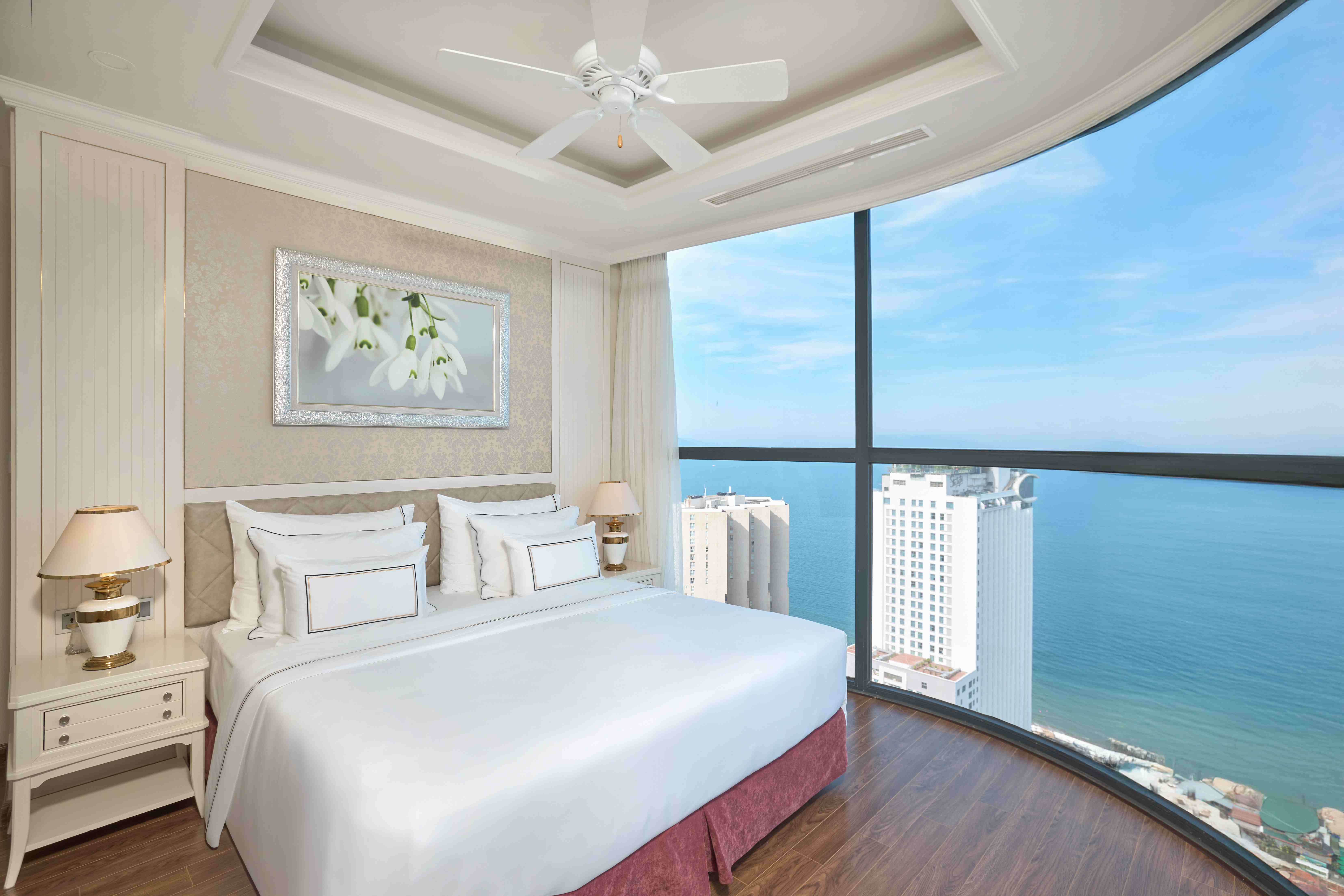 Flash Sale Vinpearl Empire Nha Trang