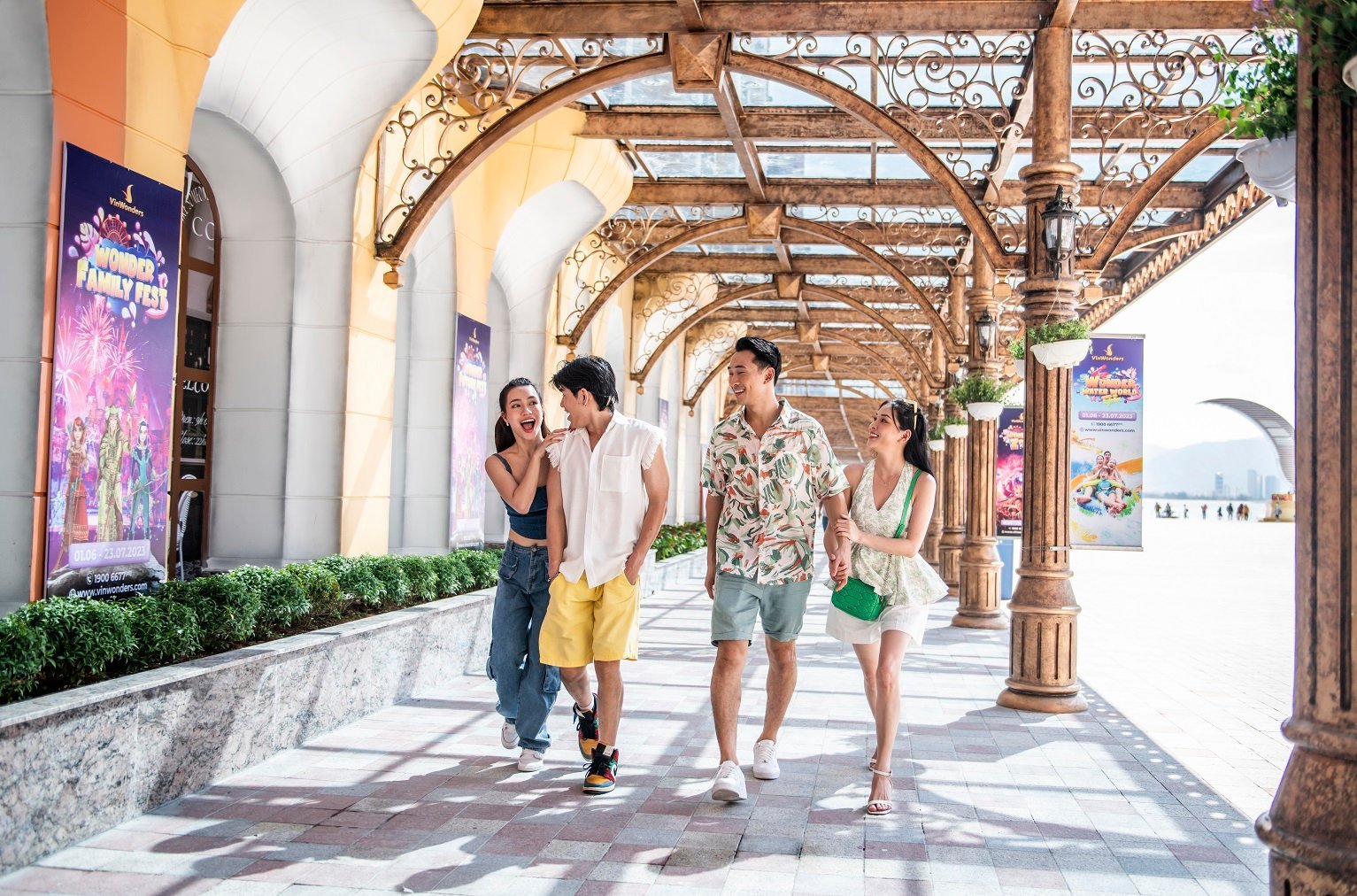 Families and friends can enjoy endless fun at Vinpearl Harbour Nha Trang