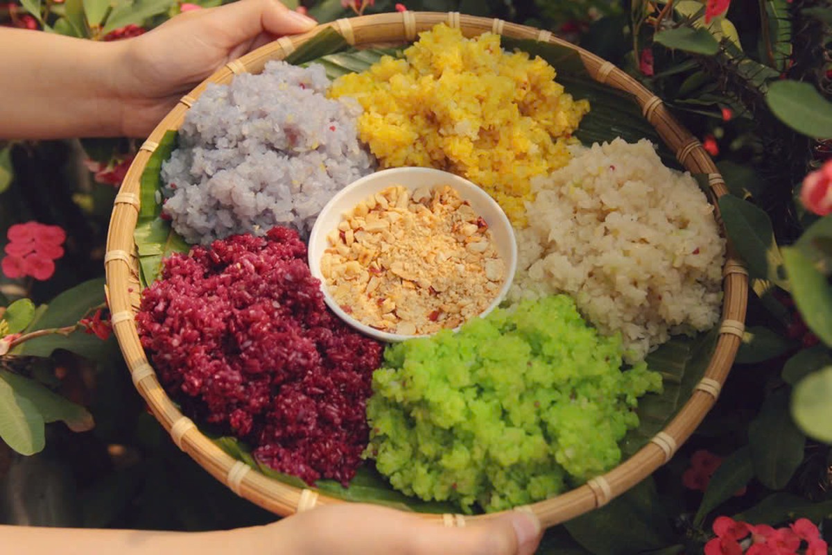 Five-colored sticky rice in sapa