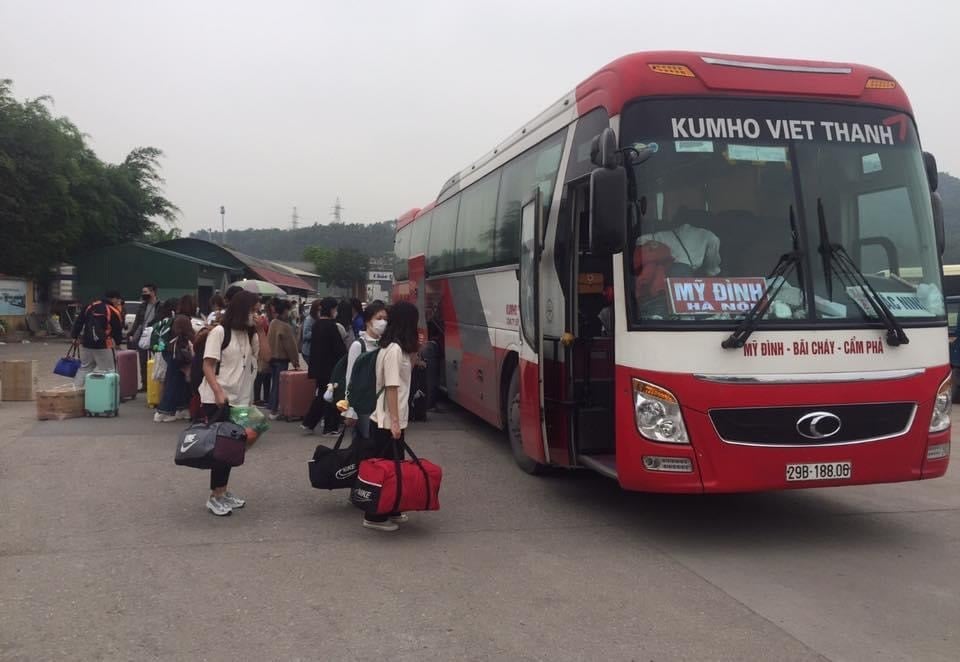 Halong Bay to Hanoi bus