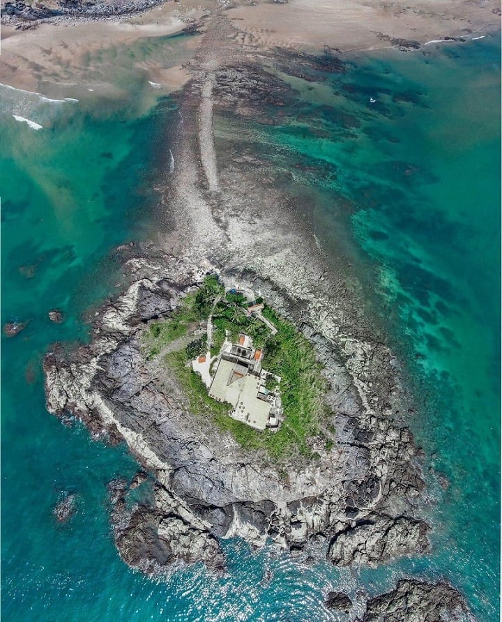 Hon Ba Island
