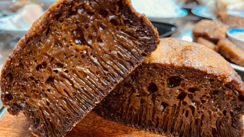 Jaggery beef cake