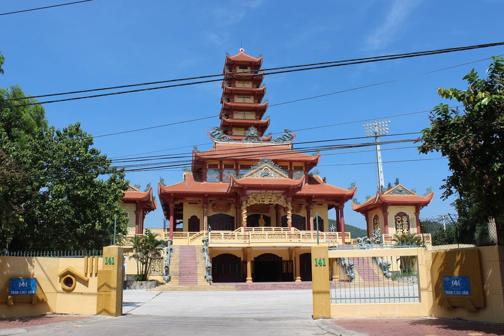 Long Khanh Pagoda