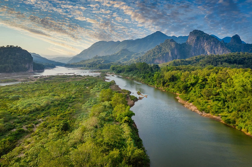 Longest river in Asia