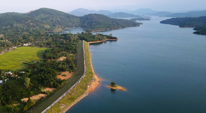 Phu Ninh Lake