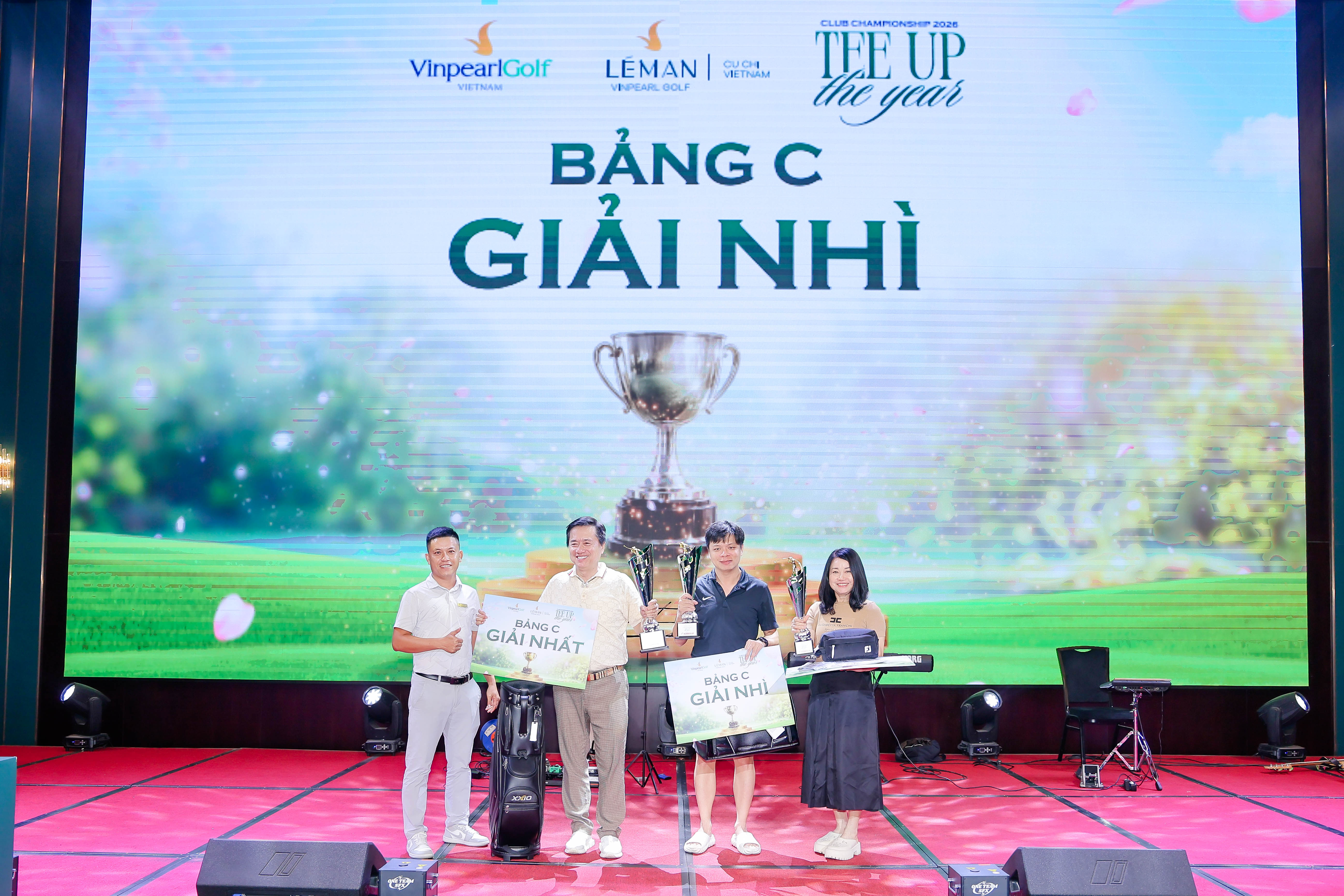 Golfer bảng C
