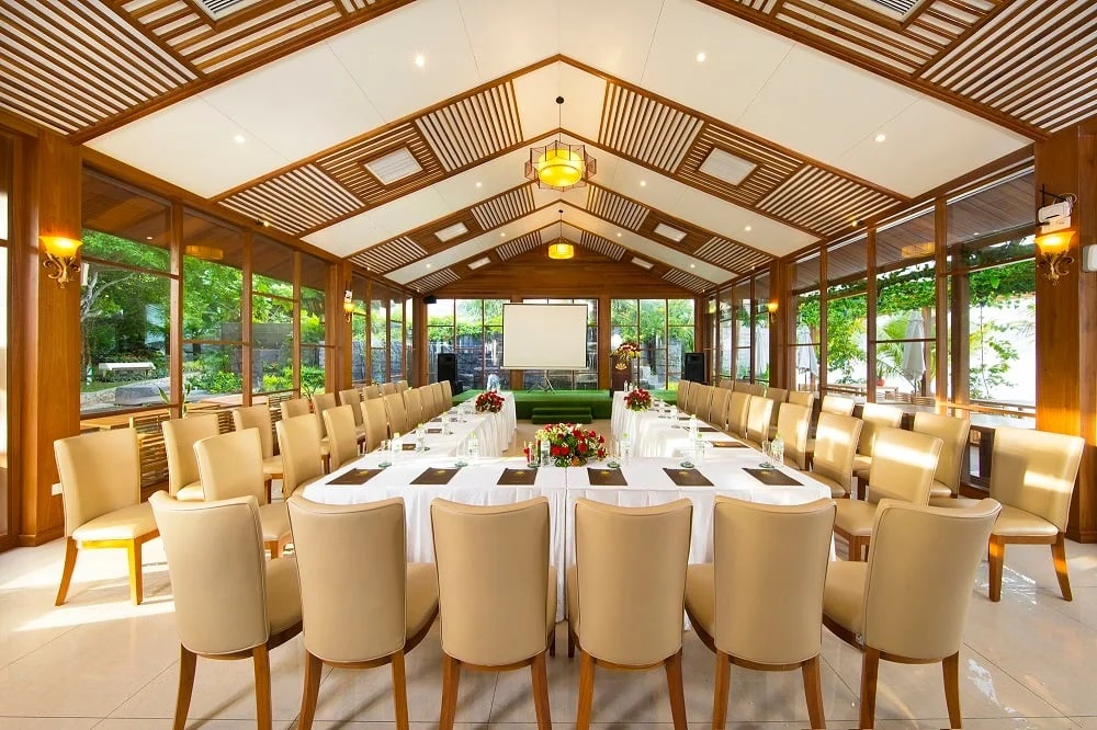 The Rustic Meeting Room at Hon Tam Resort