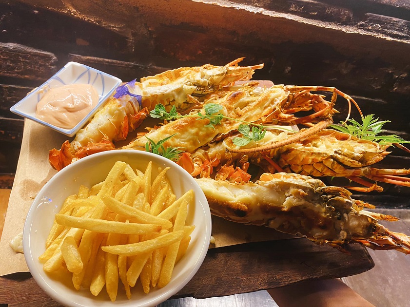 Seafood feasts are just a short ride away from Quy Nhon Port