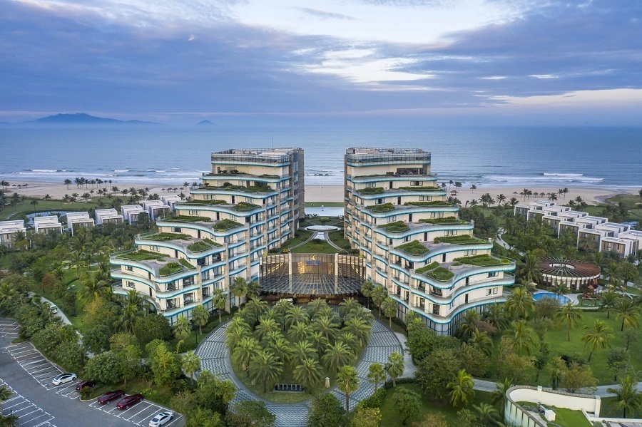 Stay at Vinpearl Resort & Golf Nam Hoi An
