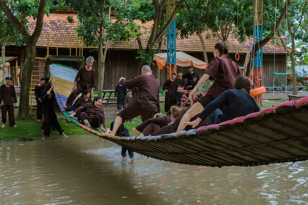 Team building in Mekong Delta