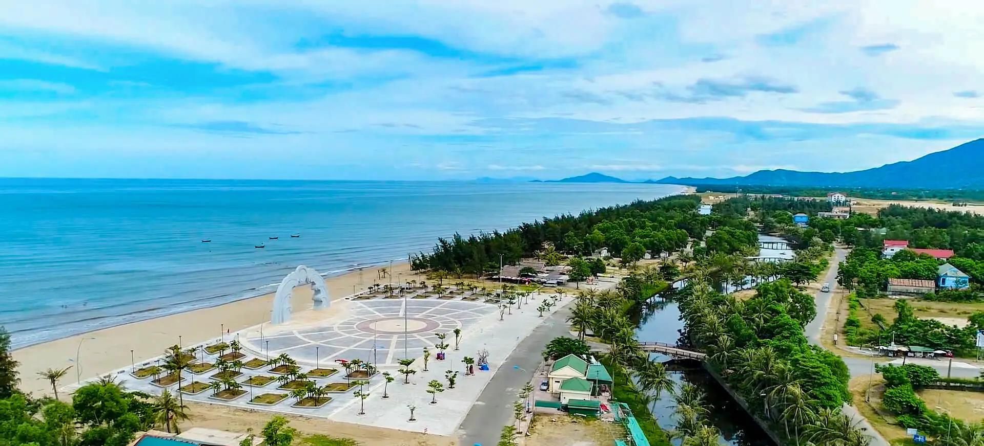 The Ha Tinh Vietnam map showcased lots of beautiful beaches