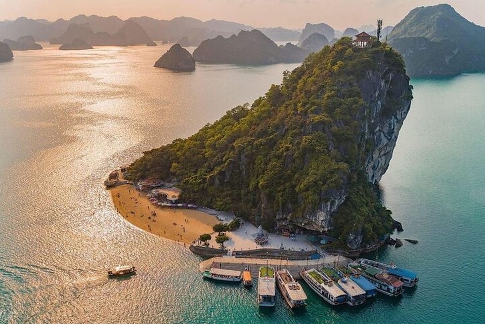 Vietnam islands