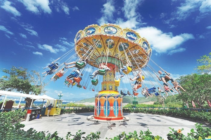 Vietnam amusement parks