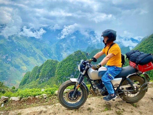 Vietnam motorbikes