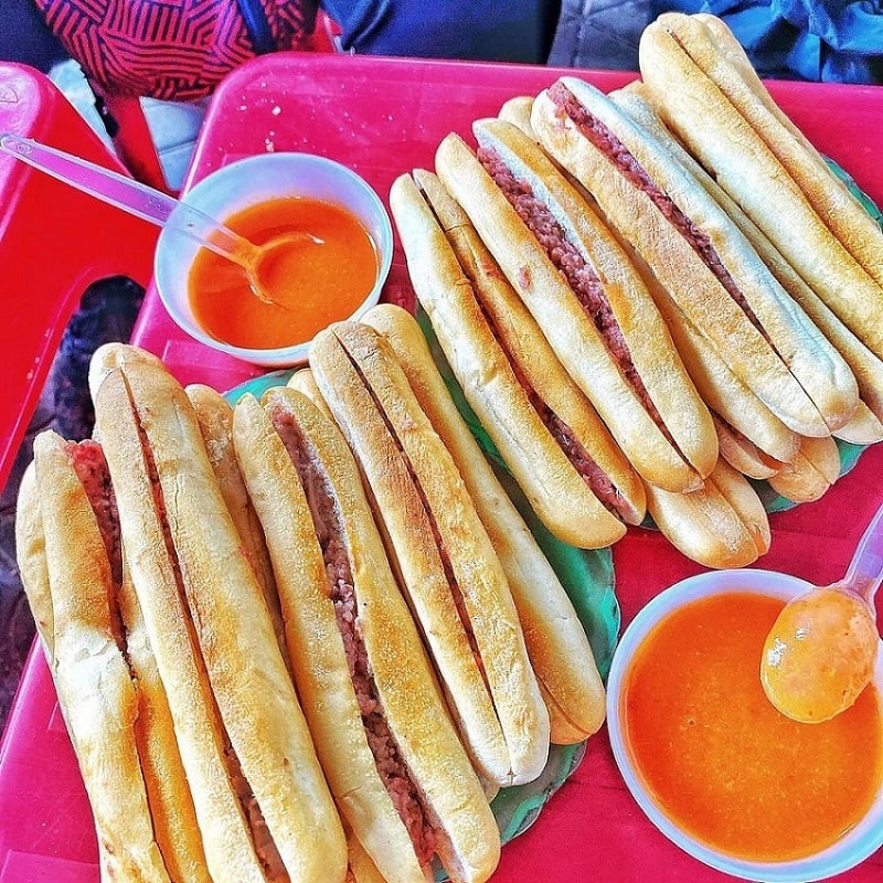 Vietnamese bread