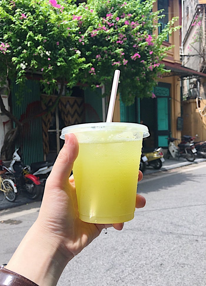 Vietnamese sugarcane juice