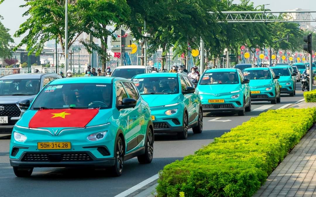 You can get to Quy Nhon from the airport with Green SM
