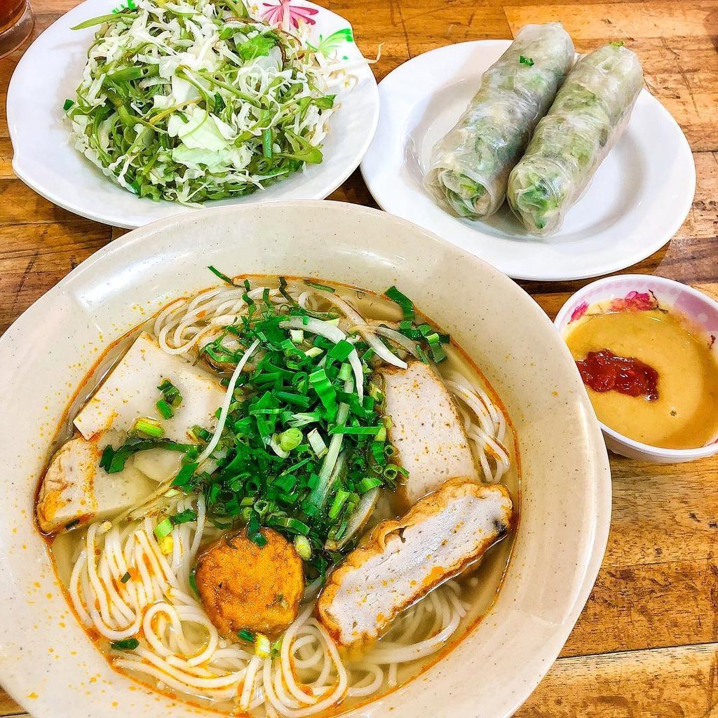 ăn bún chả cá Quy Nhơn ở đâu ngon