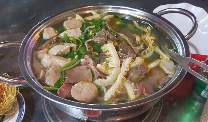 ăn gì ở Sài Gòn