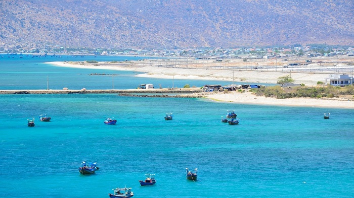 bãi biển Cà Ná
