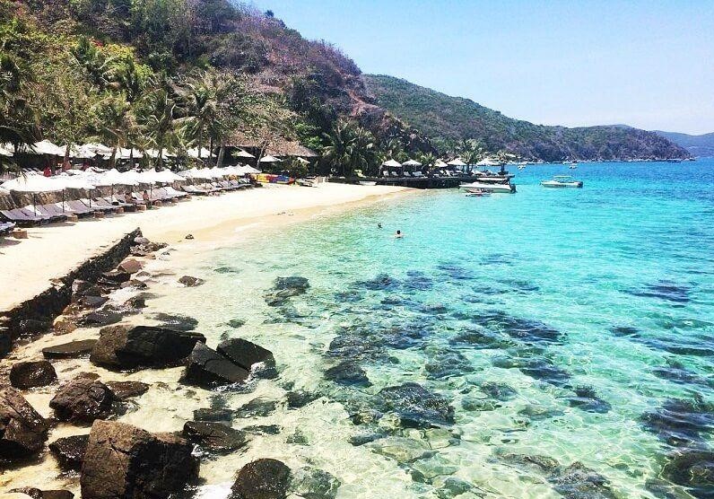 Bãi biển Cam Ranh 