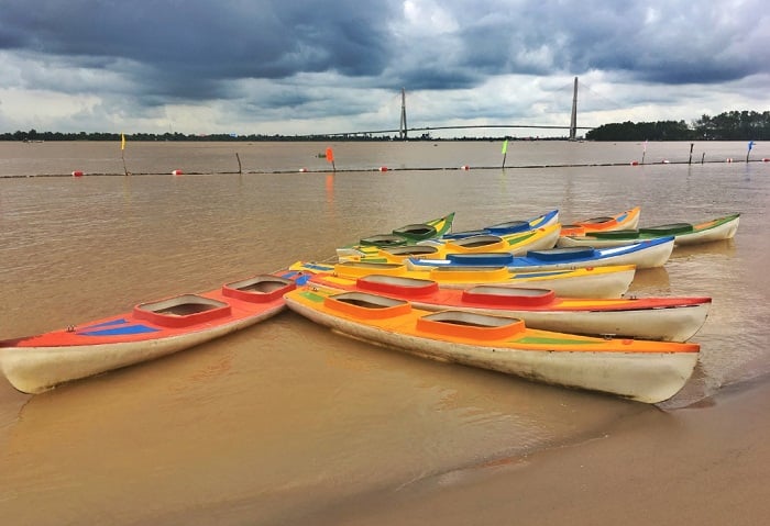 Kayaking is one of the interesting games here (Photo: collectibles)