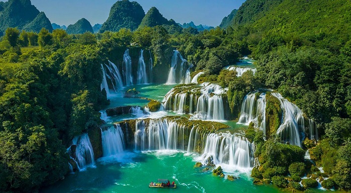 Ban Gioc Waterfalls