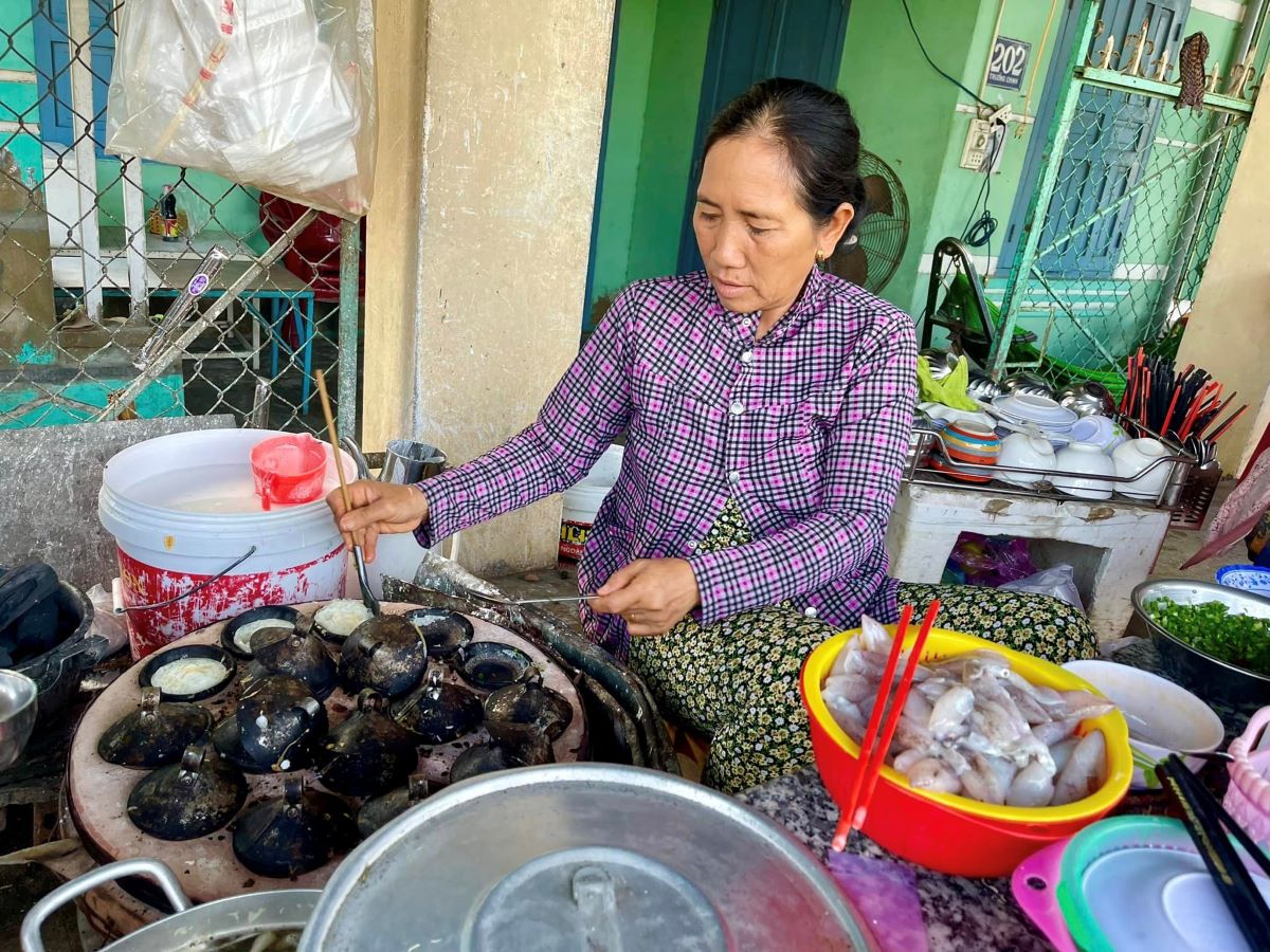 Bánh căn Ninh Thuận