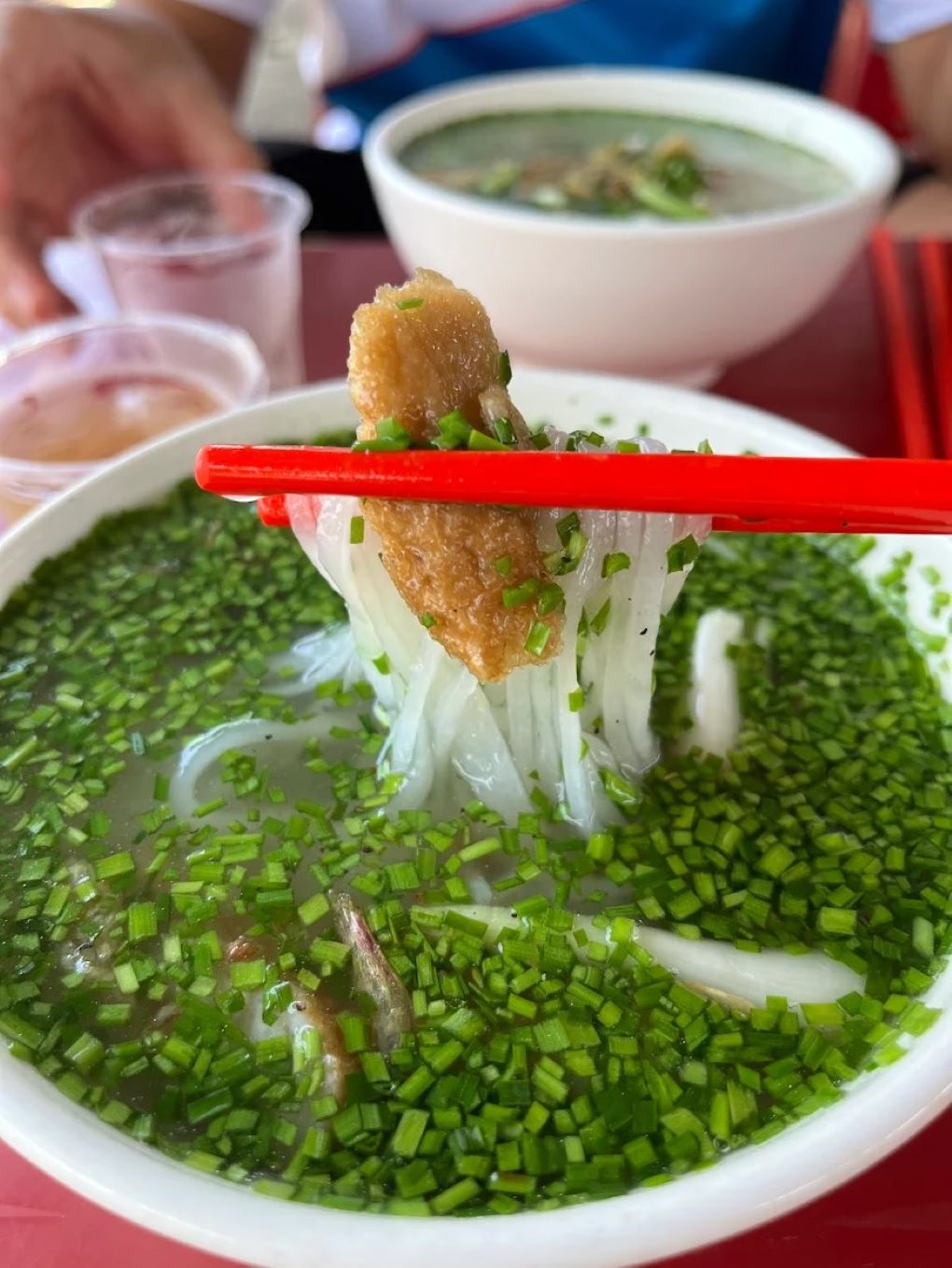 Bánh canh hẹ Ngô Quyền