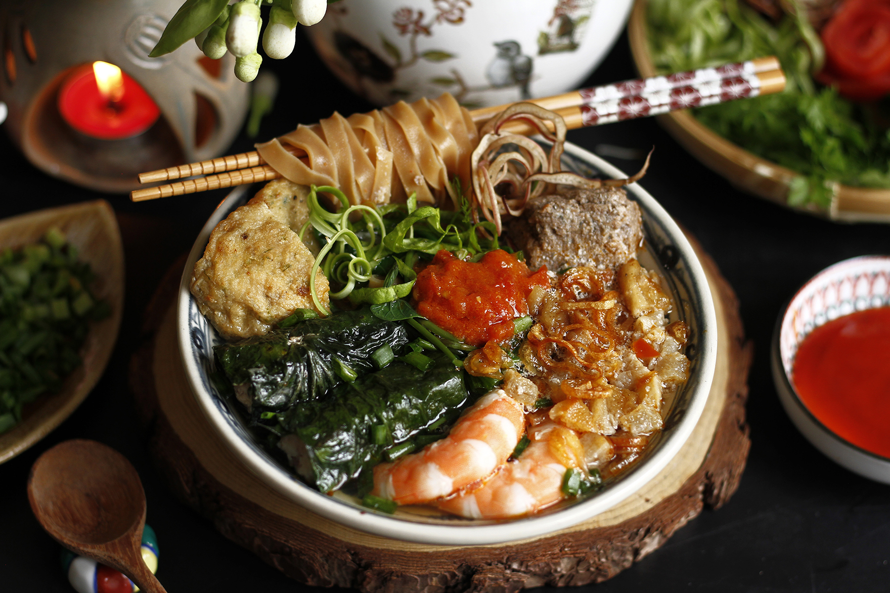 bánh đa cua đặc sản Hải Phòng