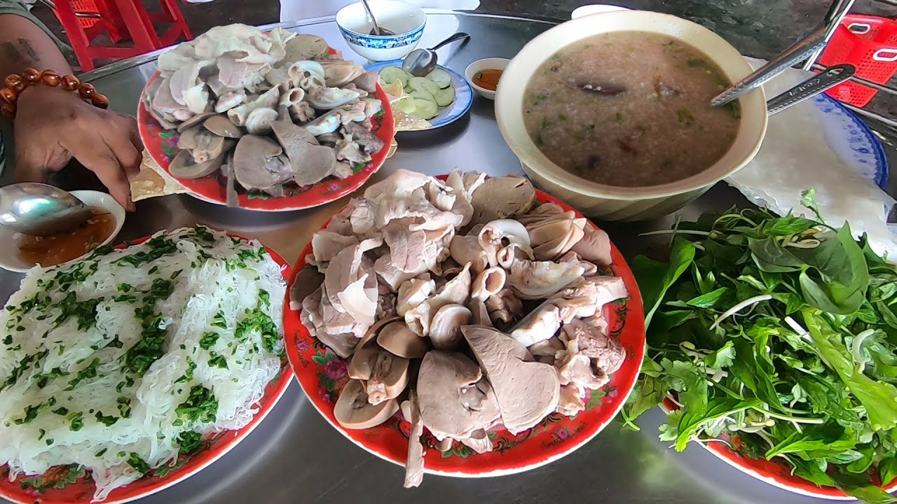 bánh hỏi lòng heo Phú Yên