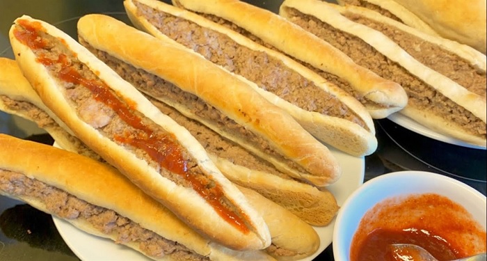 Bánh mỳ cay Hải Phòng