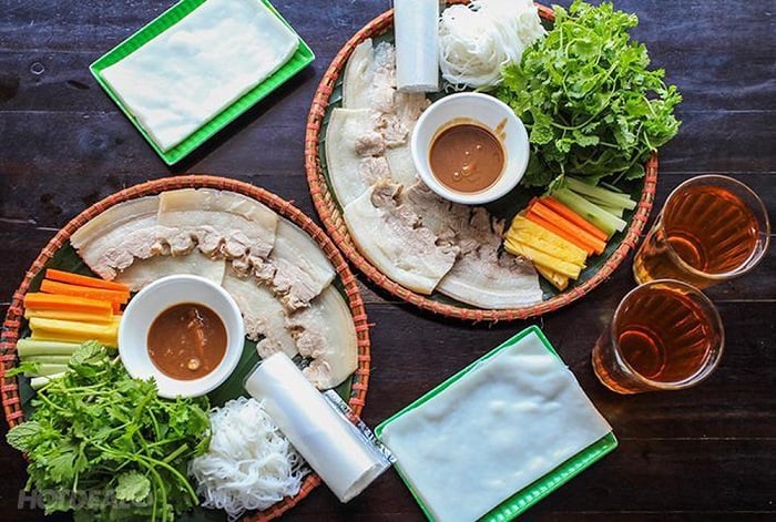 bánh tráng cuốn thịt heo Đà Nẵng