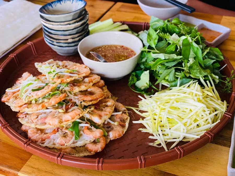 Bánh xèo tôm nhảy Nhơn Lý