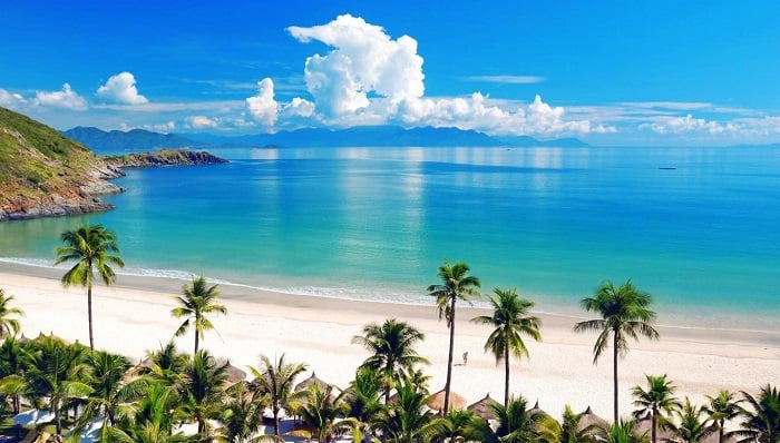 Best tropical destinations in August
