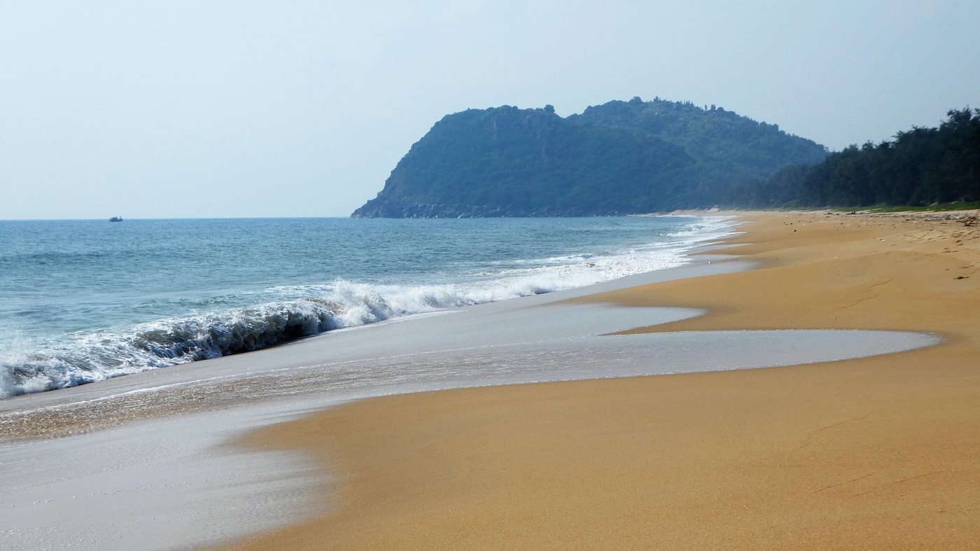 Biển Sa Huỳnh đẹp yên bình