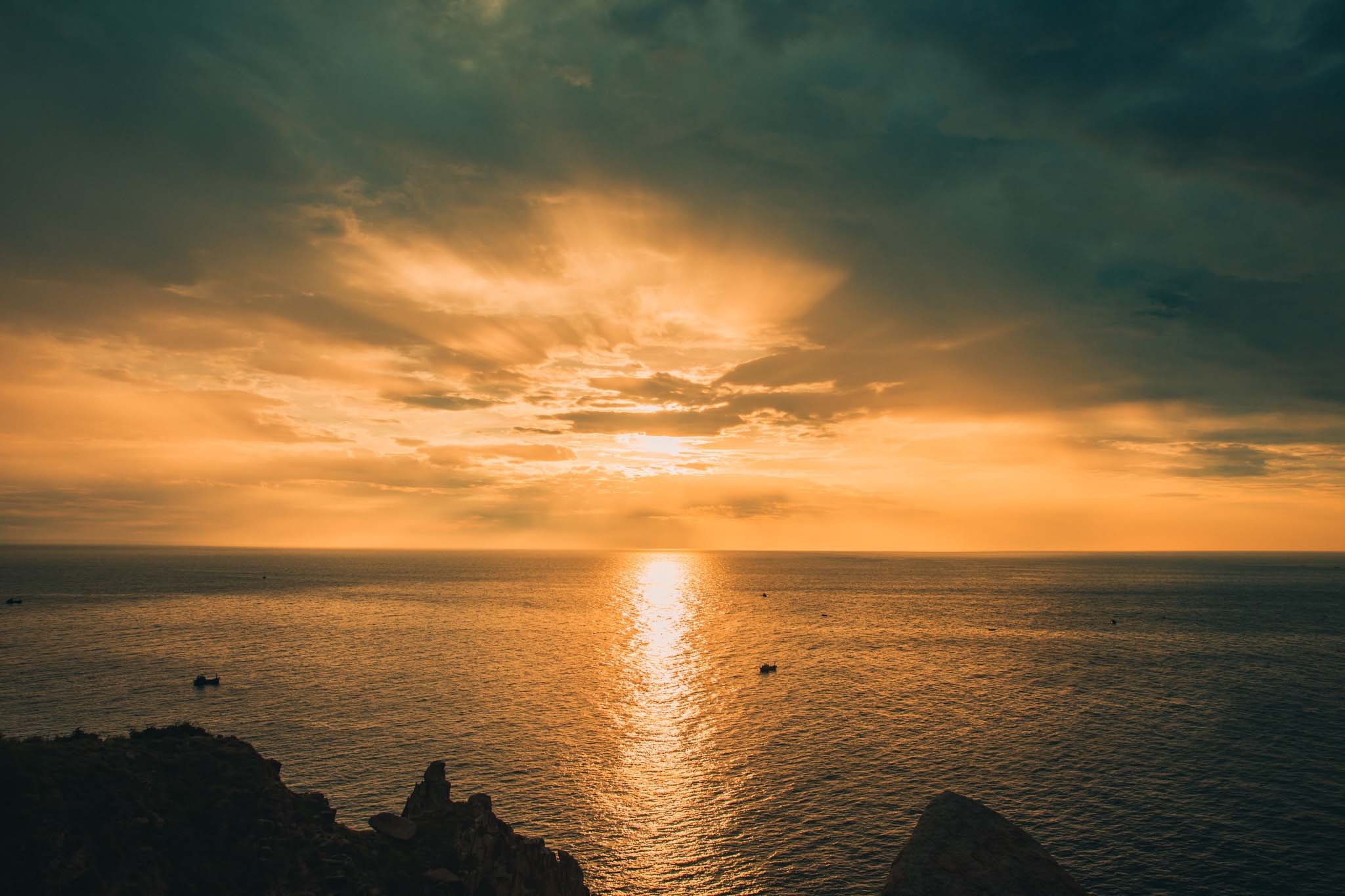 Bình minh Mũi Điện