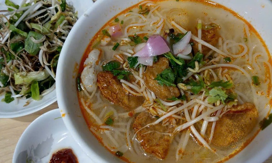 bún cá Quy Nhơn bình dân