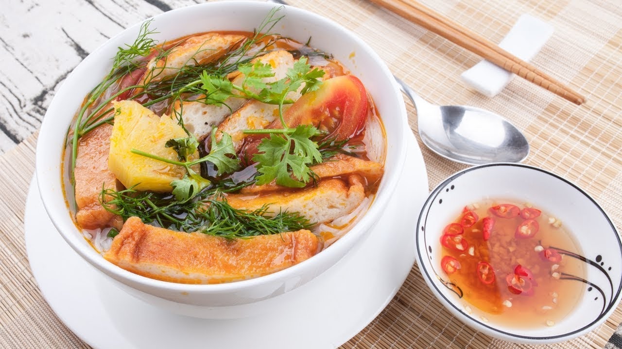 Bún chả cá Lý Sơn