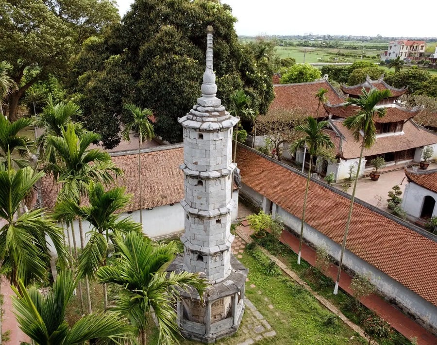 But Thap Pagoda