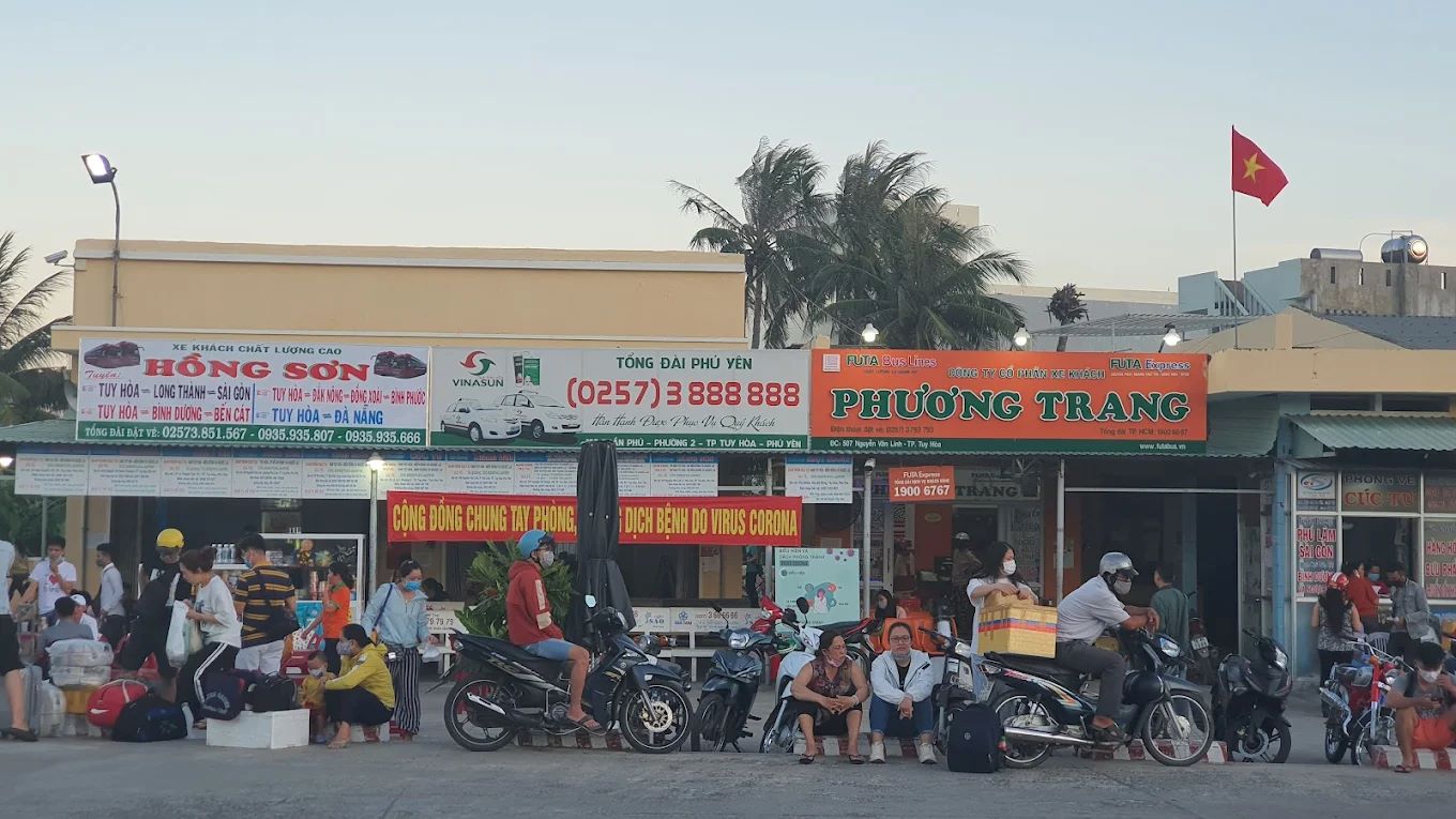 Các nhà xe ở bến xe Nam Tuy Hòa