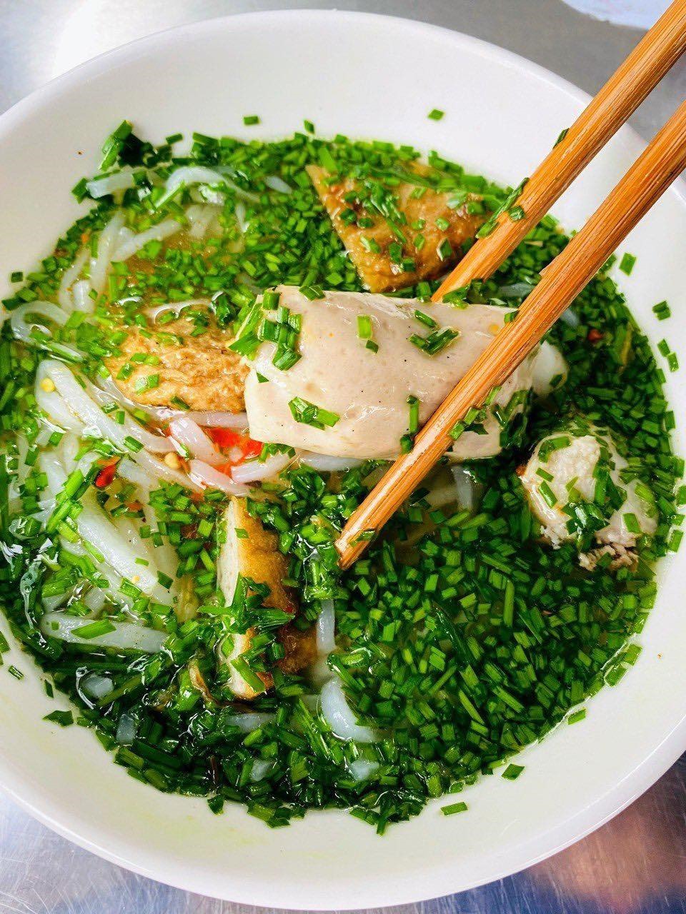 Cách nấu bánh canh hẹ đơn giản